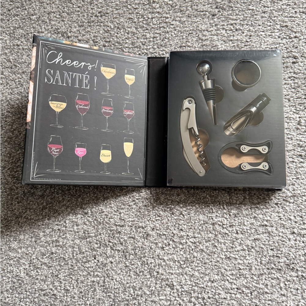 5-Piece Wine Tool Set - Black and Silver - Picture 2 of 5